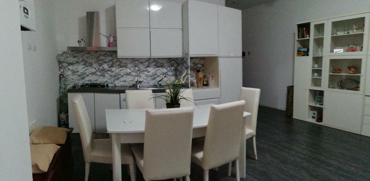Hotel Casa Nuccia 2 Mediolan Zewnętrze zdjęcie