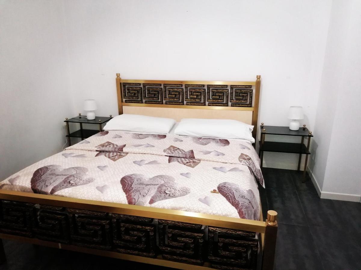 Hotel Casa Nuccia 2 Mediolan Zewnętrze zdjęcie
